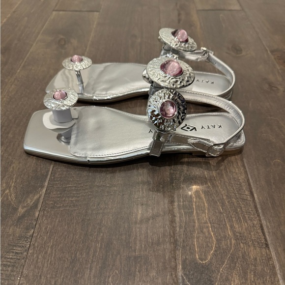 NWT Katy Perry Camie Silver Sandals Sz 8.5M Bling Slide - Picture 6 of 13